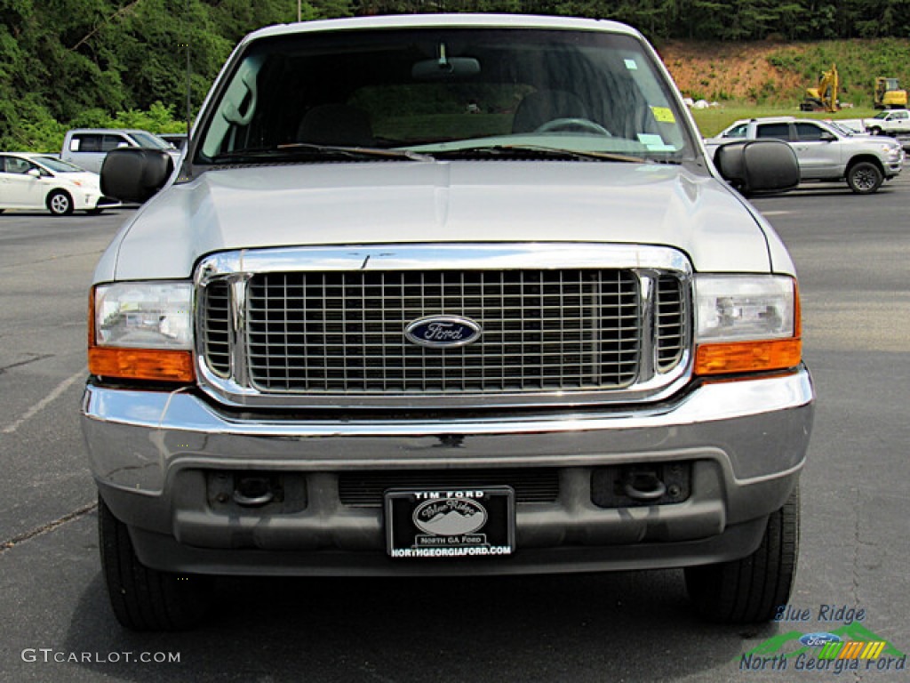 2001 Excursion XLT 4x4 - Silver Metallic / Medium Graphite photo #8