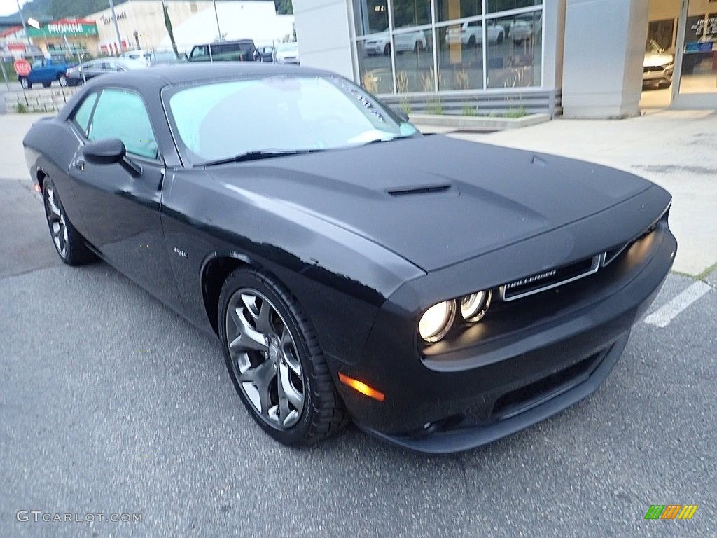 2015 Challenger R/T - Pitch Black / Black photo #9