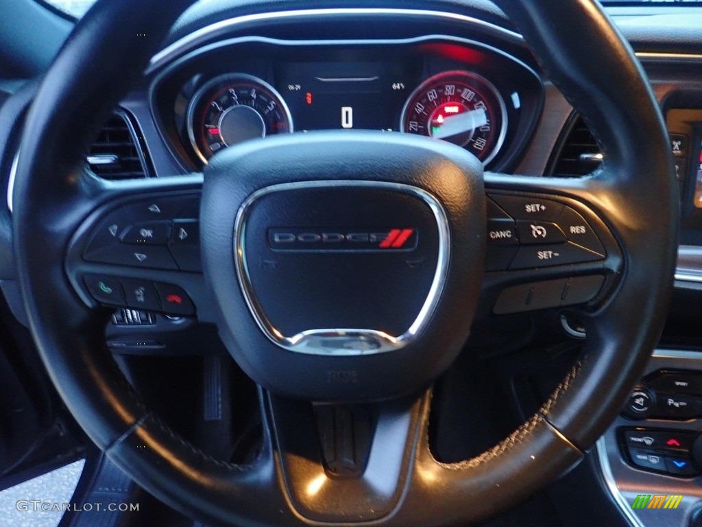 2015 Challenger R/T - Pitch Black / Black photo #23