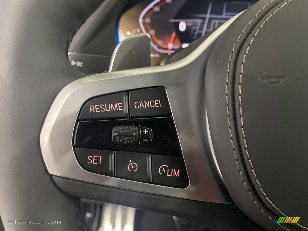 2022 BMW X7 xDrive40i Black Steering Wheel Photo #144641930