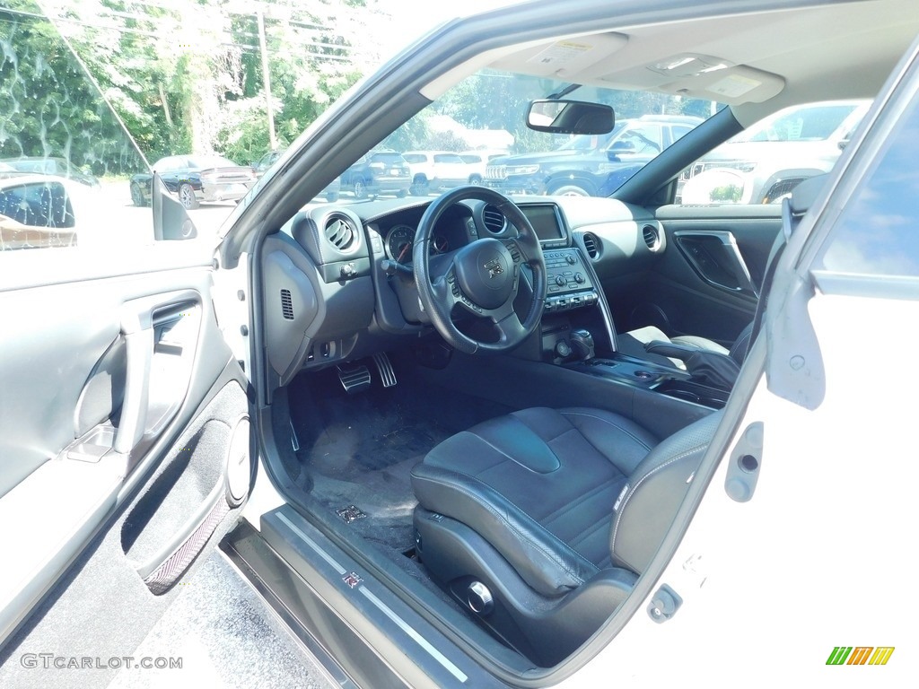 2014 Nissan GT-R Premium Front Seat Photo #144642272