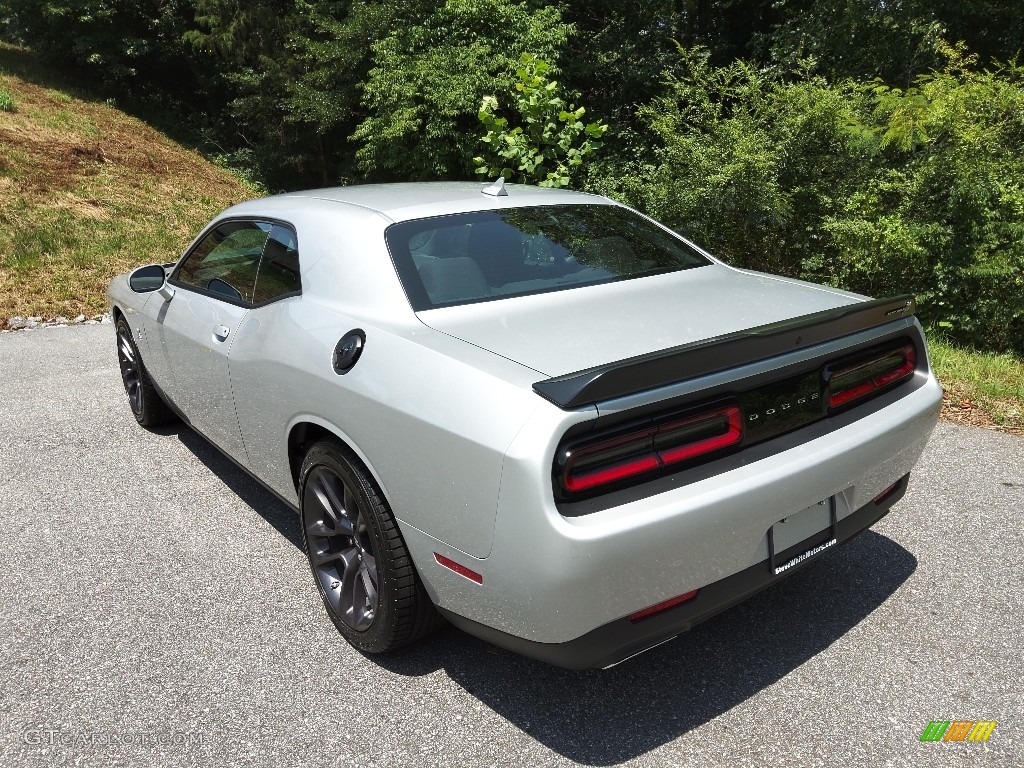 2022 Challenger R/T Scat Pack - Triple Nickel / Black photo #8