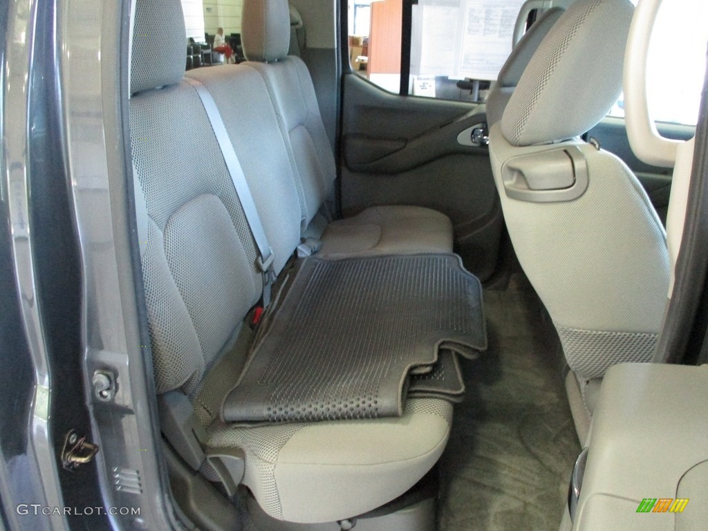 2013 Nissan Frontier SV V6 Crew Cab 4x4 Rear Seat Photo #144646172