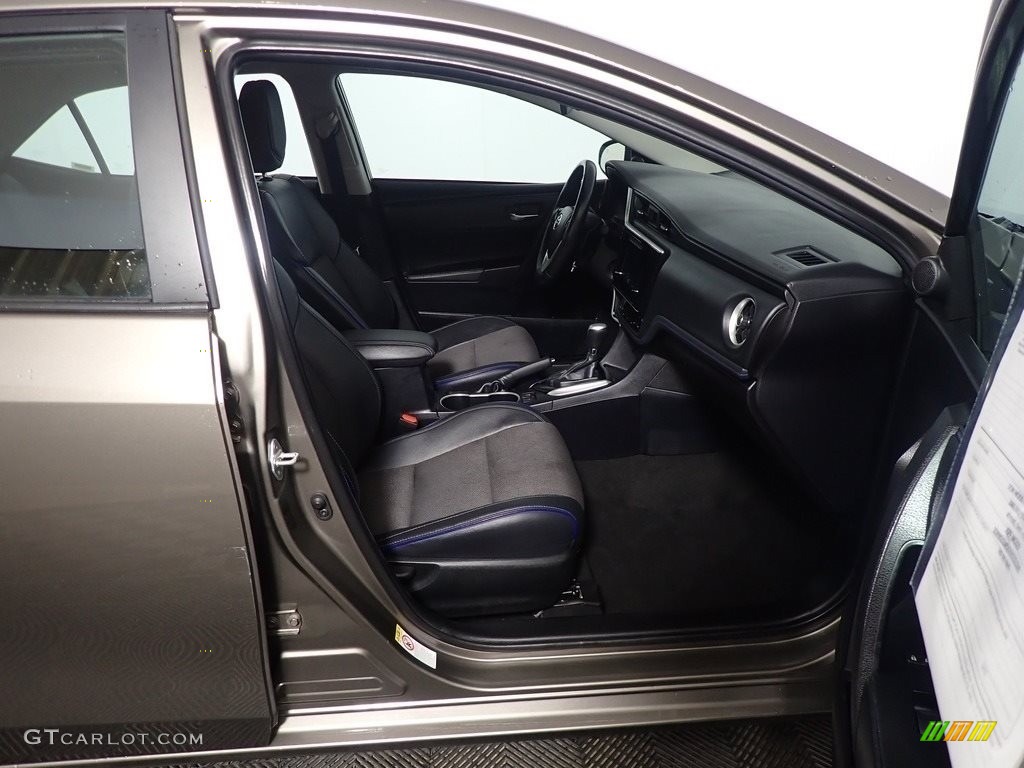 2019 Corolla SE - Falcon Gray metallic / Black photo #39