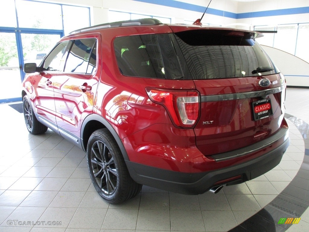 2019 Explorer XLT 4WD - Ruby Red / Medium Black photo #9