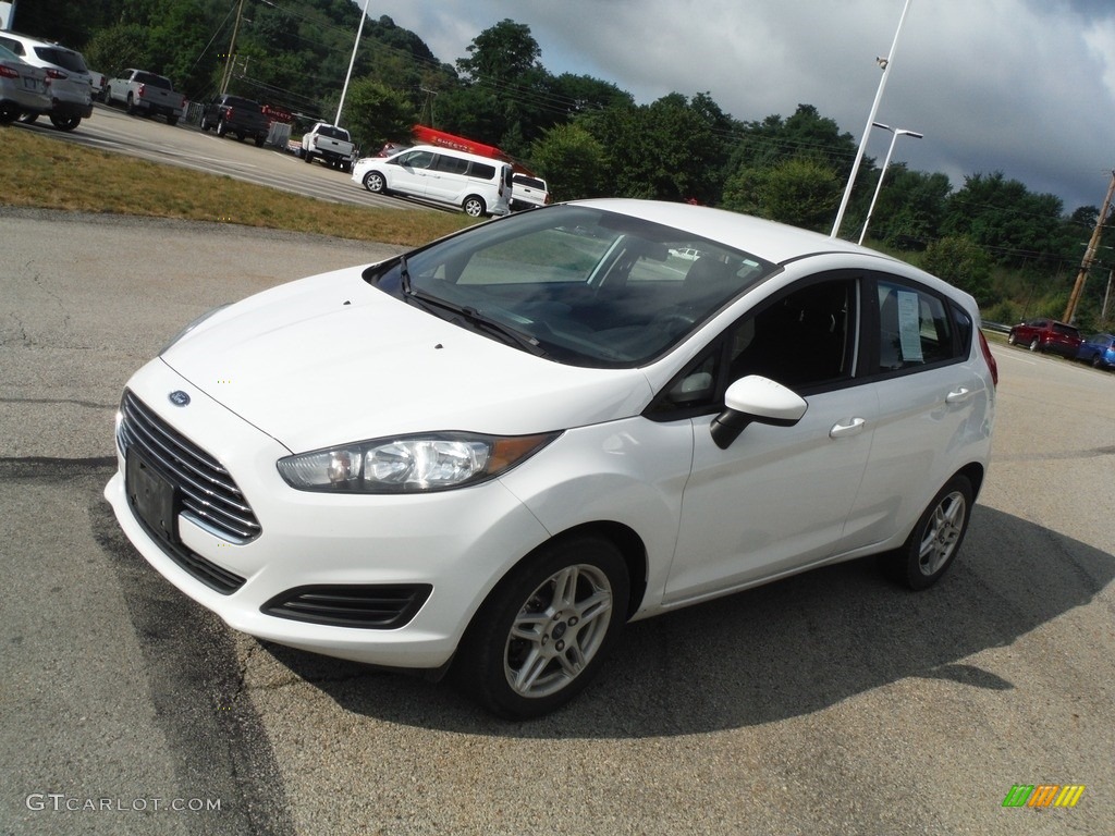 2019 Fiesta SE Hatchback - Oxford White / Charcoal Black photo #11