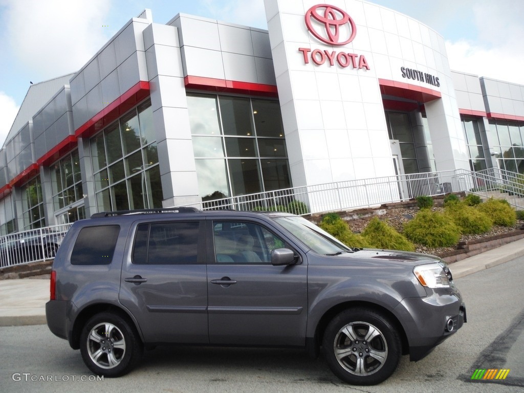 2015 Pilot SE 4WD - Modern Steel Metallic / Gray photo #2