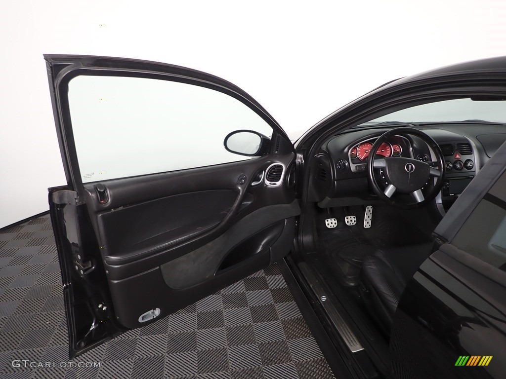 2006 GTO Coupe - Phantom Black Metallic / Black photo #8