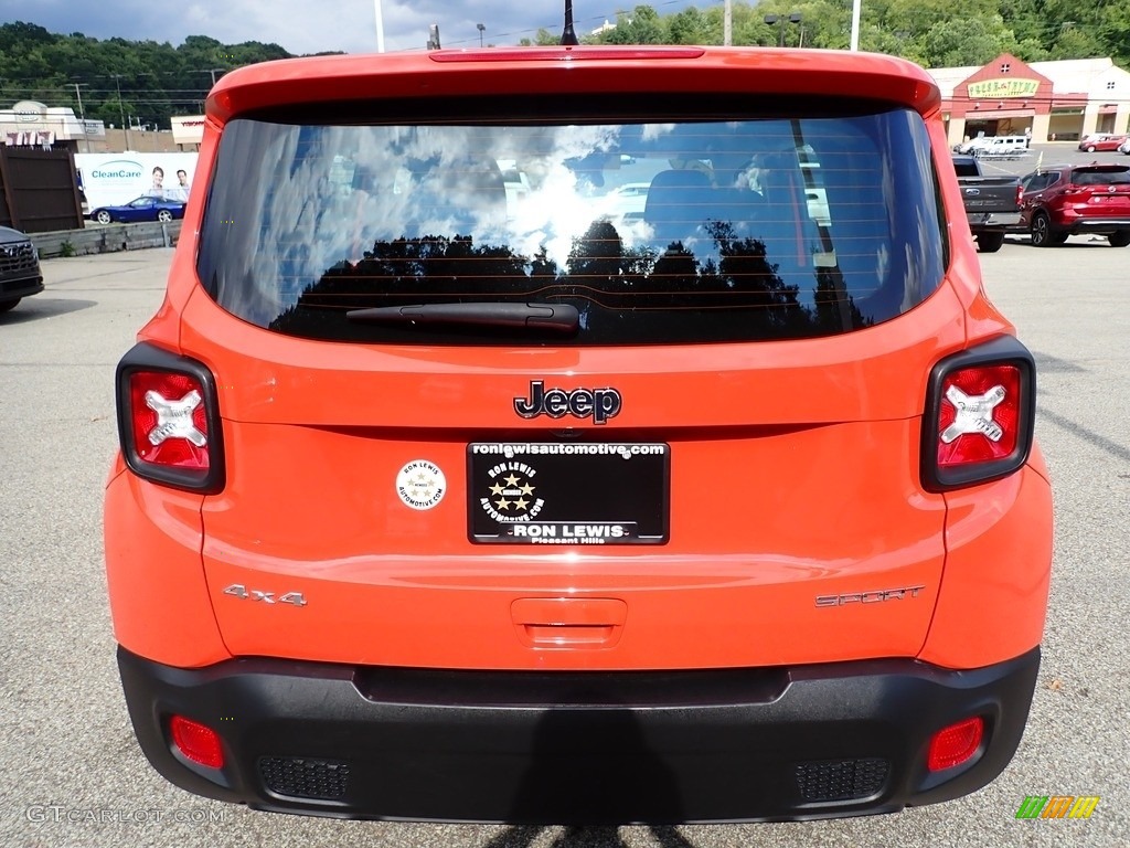 2021 Renegade Sport 4x4 - Omaha Orange / Black photo #4