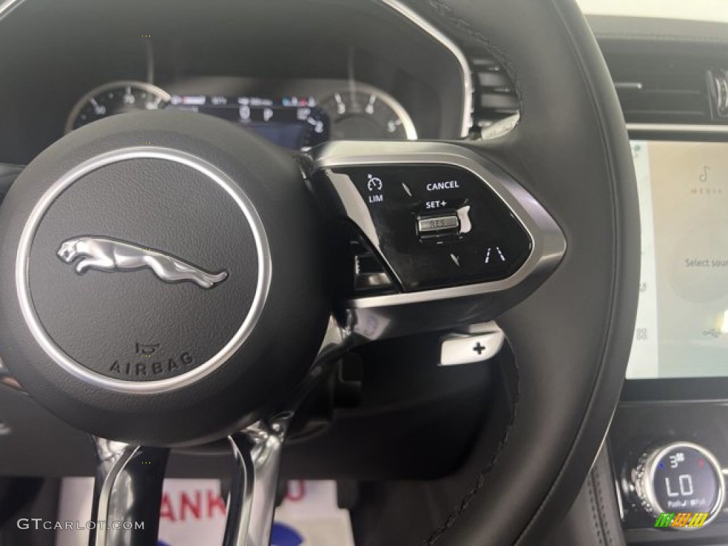 2022 F-PACE P250 - Santorini Black Metallic / Ebony/Ebony photo #19