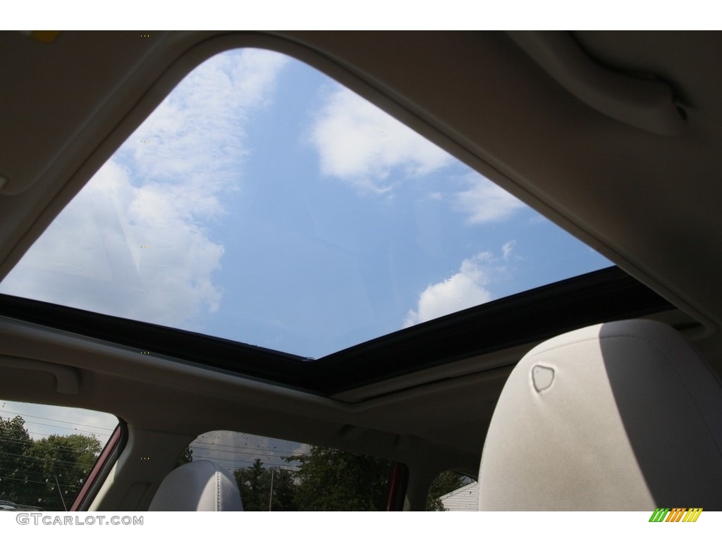 2019 Forester 2.5i Premium - Crimson Red Pearl / Gray photo #11