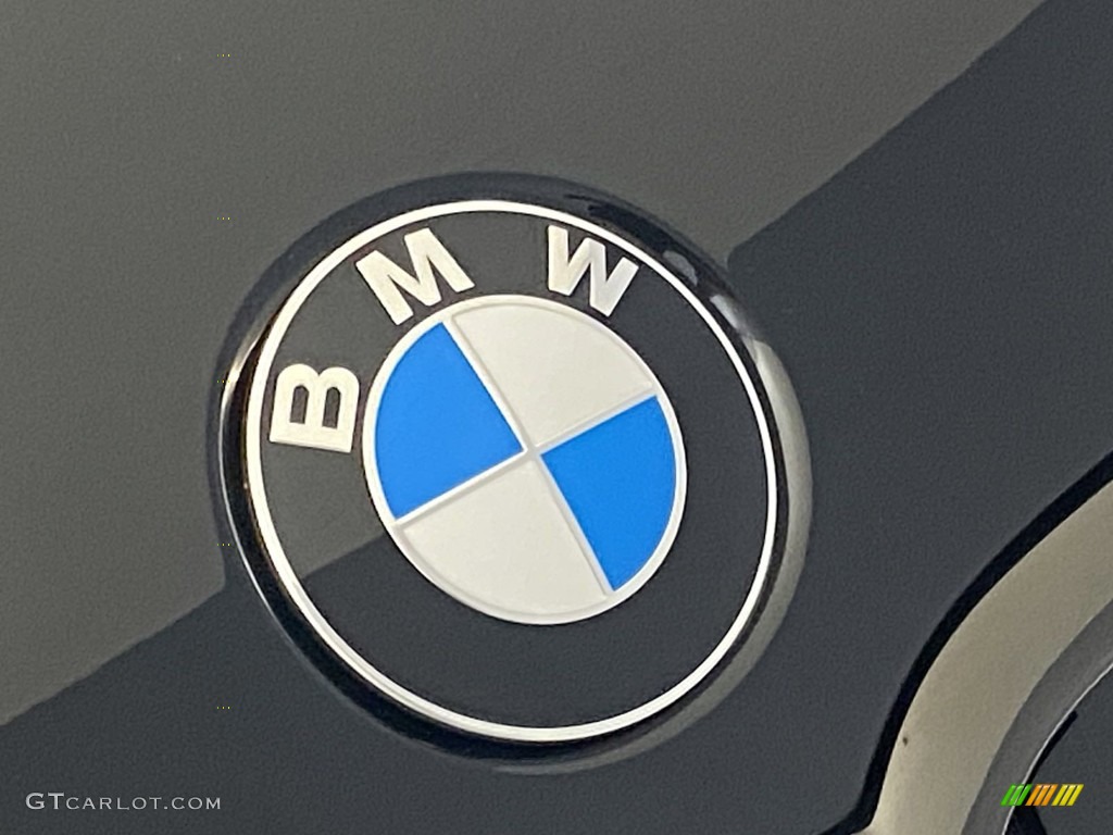 2022 7 Series 750i xDrive Sedan - Black Sapphire Metallic / Black photo #5