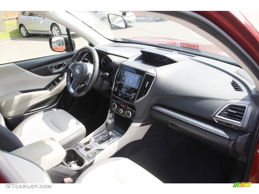 2019 Forester 2.5i Premium - Crimson Red Pearl / Gray photo #16