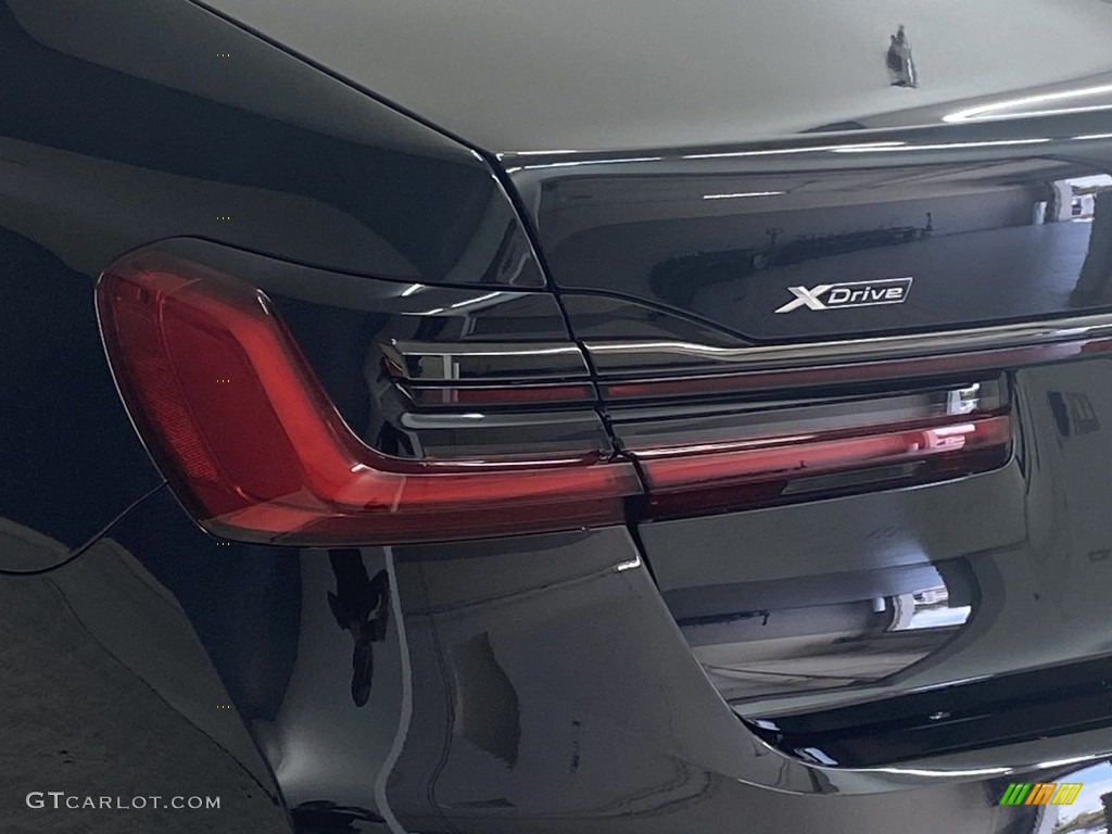 2022 7 Series 750i xDrive Sedan - Black Sapphire Metallic / Black photo #6