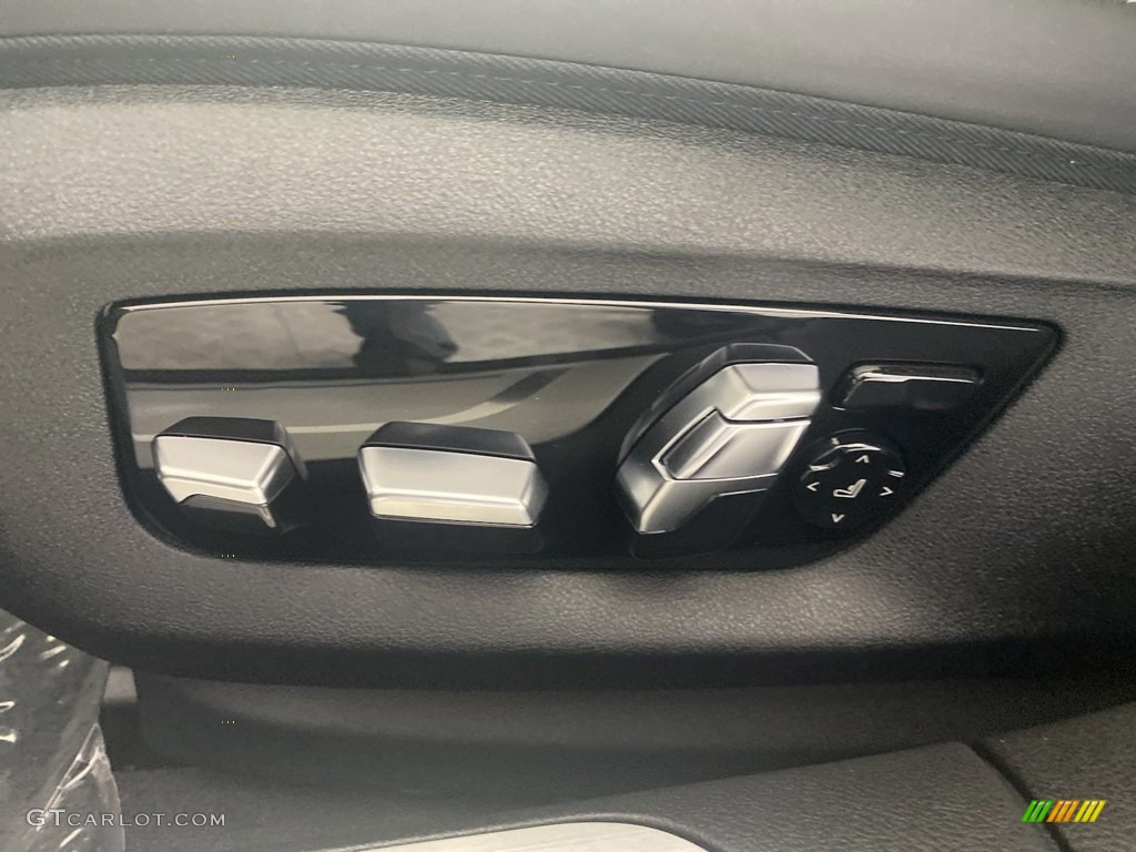 2022 7 Series 750i xDrive Sedan - Black Sapphire Metallic / Black photo #11