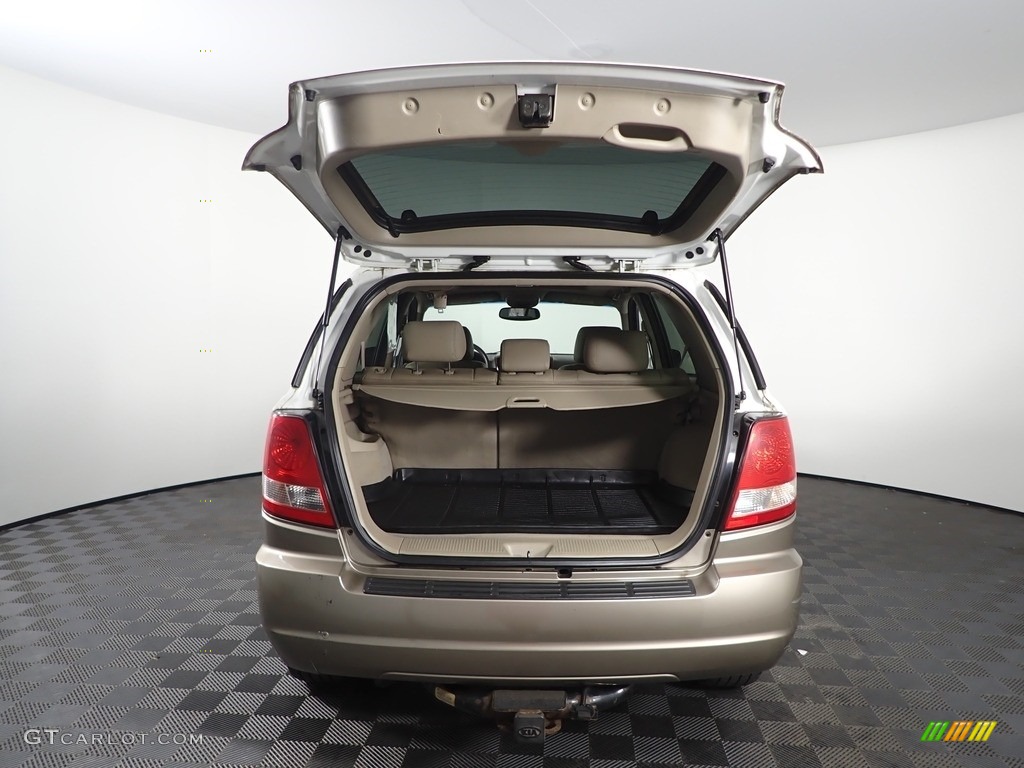 2005 Sorento EX 4WD - Clear White / Gray photo #9