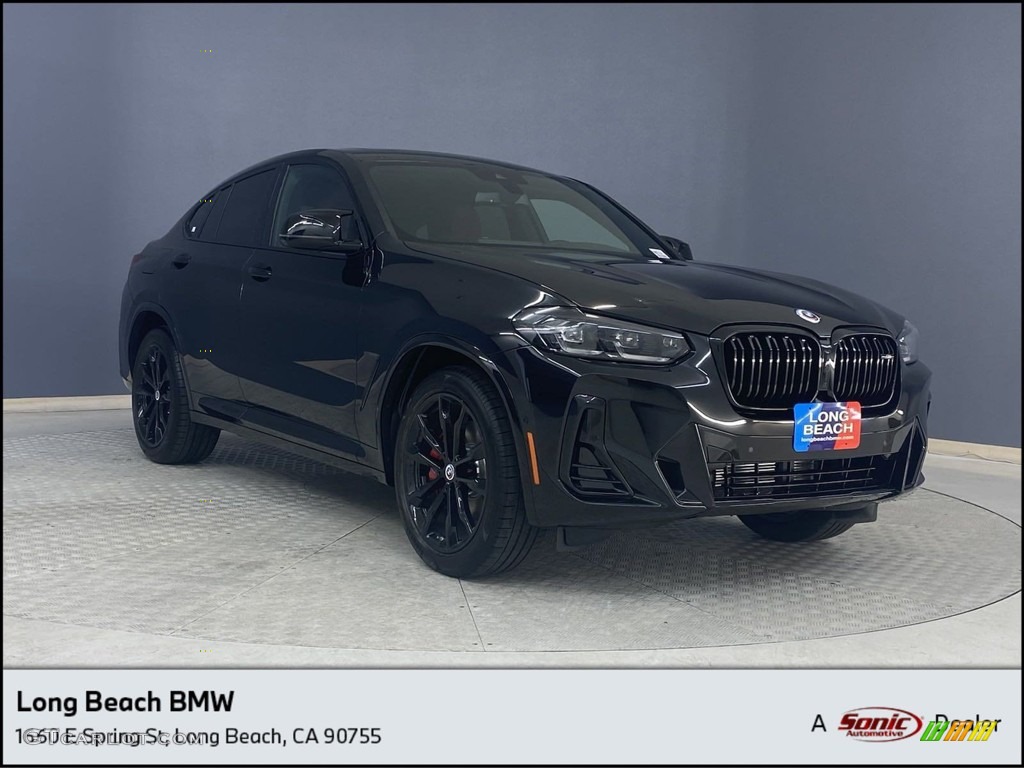 Black Sapphire Metallic BMW X4
