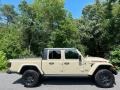 Gobi 2022 Jeep Gladiator Mojave 4x4 Exterior