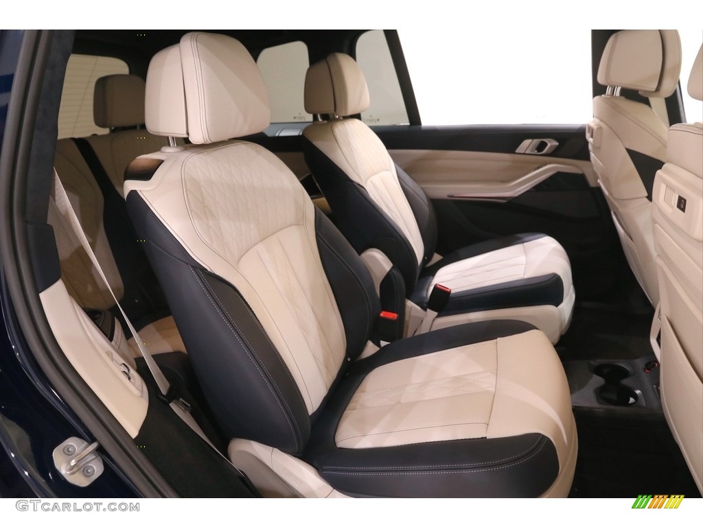 Ivory White/Night Blue Interior 2021 BMW X7 M50i Photo #144654331