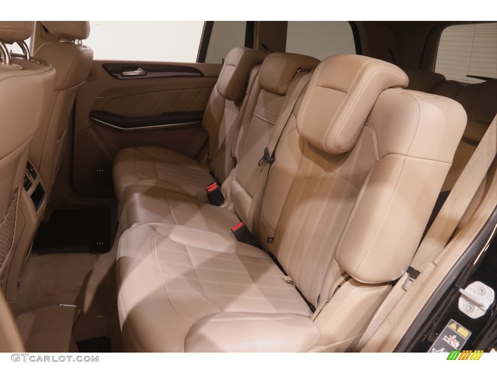 2014 GL 450 4Matic - Black / Almond Beige photo #19
