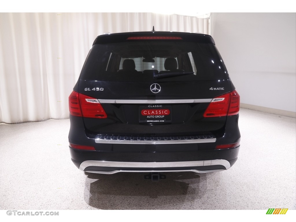2014 GL 450 4Matic - Black / Almond Beige photo #21