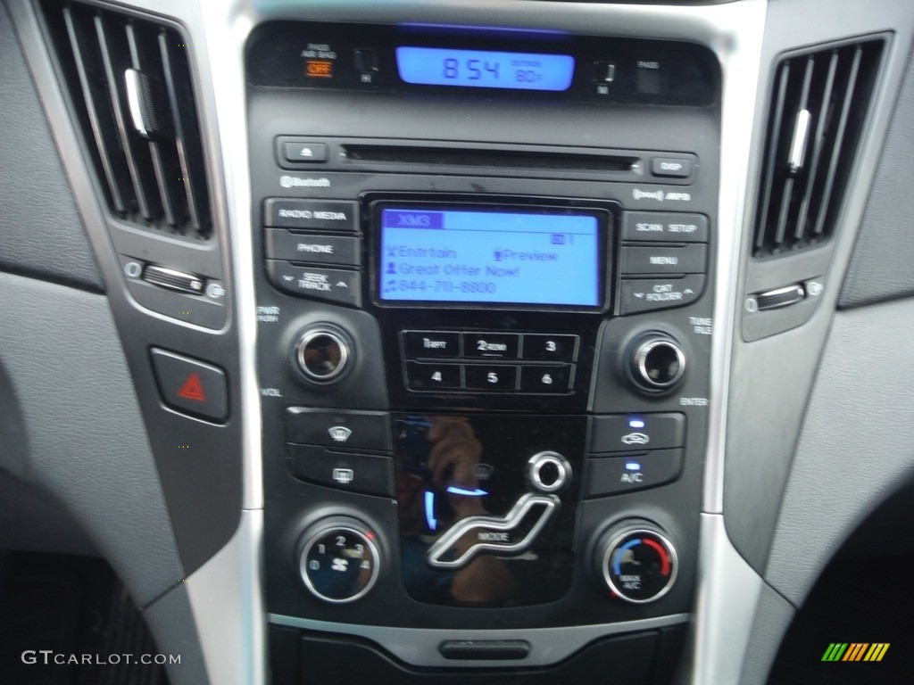 2013 Sonata GLS - Radiant Silver / Gray photo #16