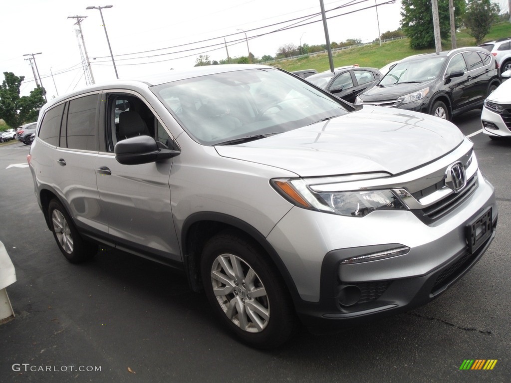 2019 Pilot LX AWD - Lunar Silver Metallic / Gray photo #5
