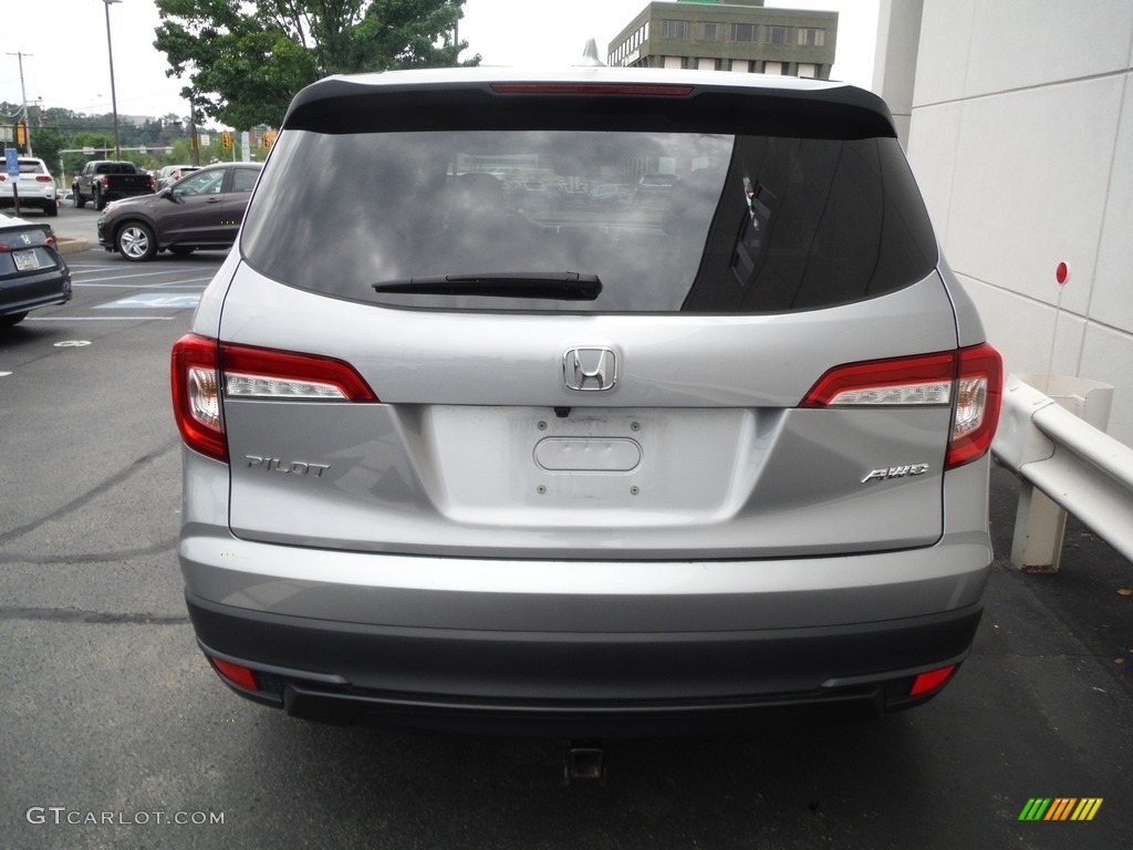 2019 Pilot LX AWD - Lunar Silver Metallic / Gray photo #7