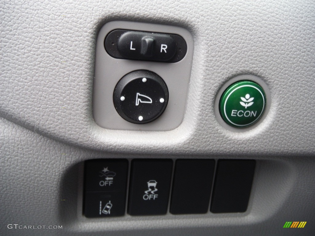 2019 Pilot LX AWD - Lunar Silver Metallic / Gray photo #13