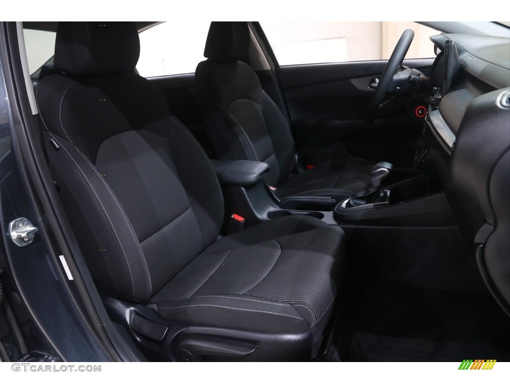 2019 Forte LXS - Gravity Grey / Black photo #14