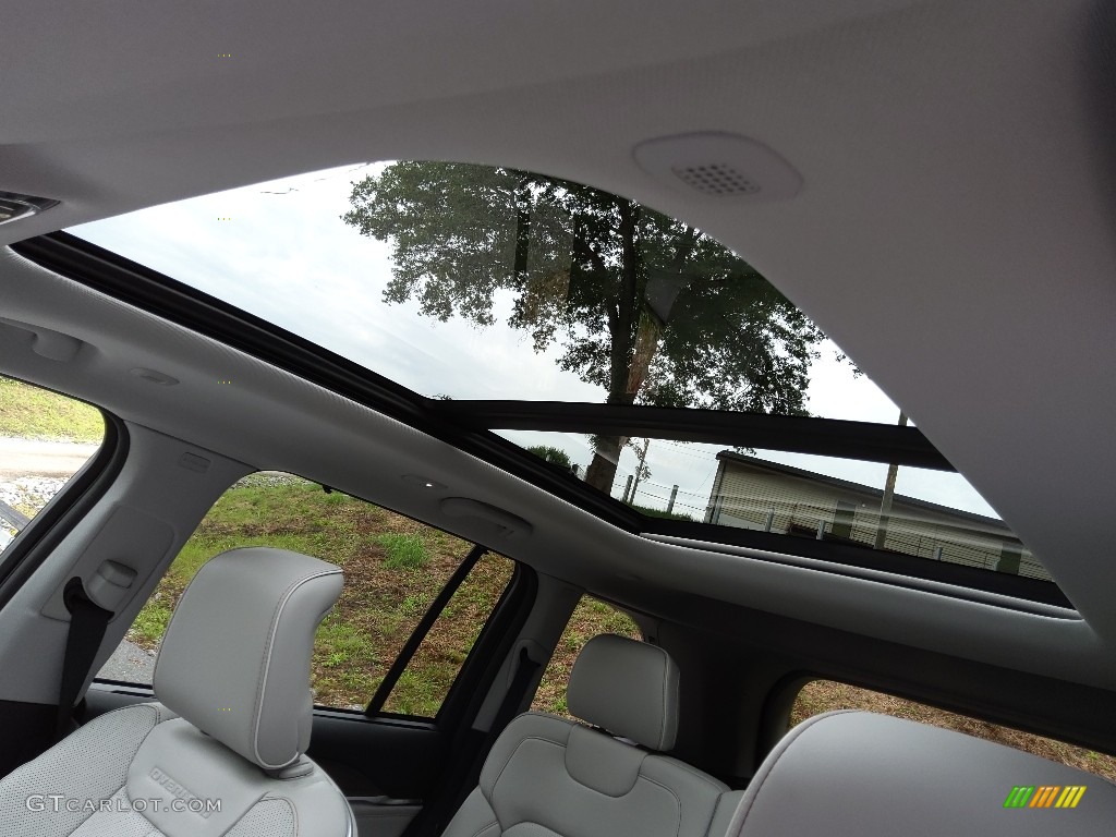 2022 Jeep Grand Cherokee Overland 4x4 Sunroof Photo #144658322