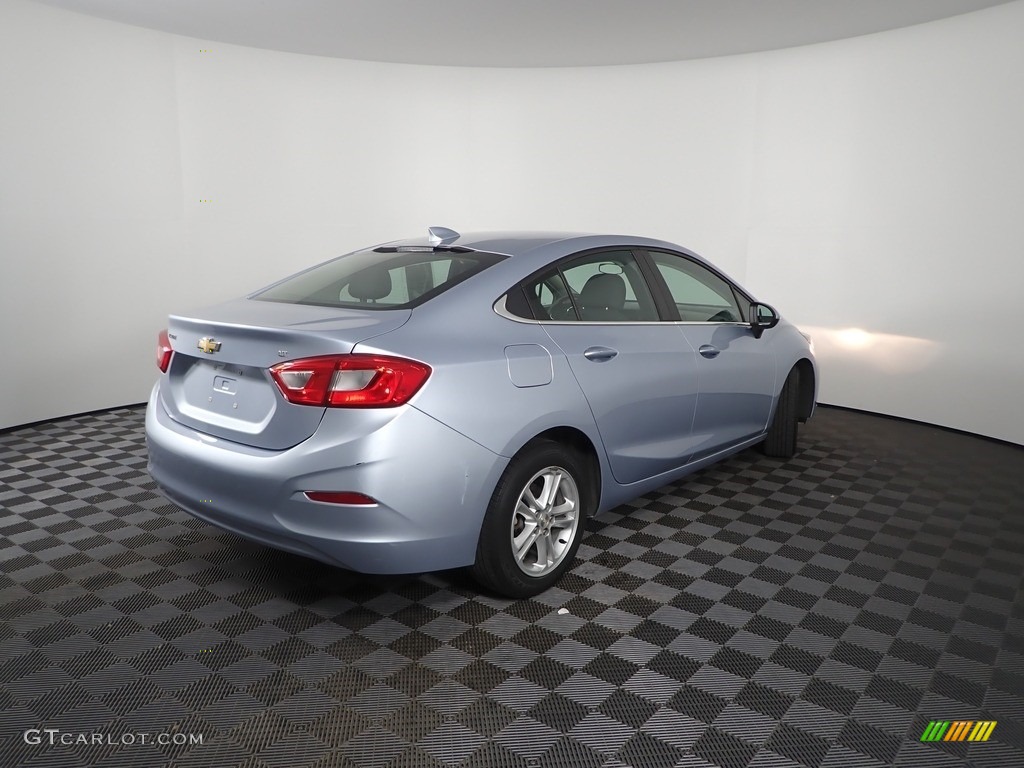 2018 Cruze LT - Arctic Blue Metallic / Jet Black photo #11