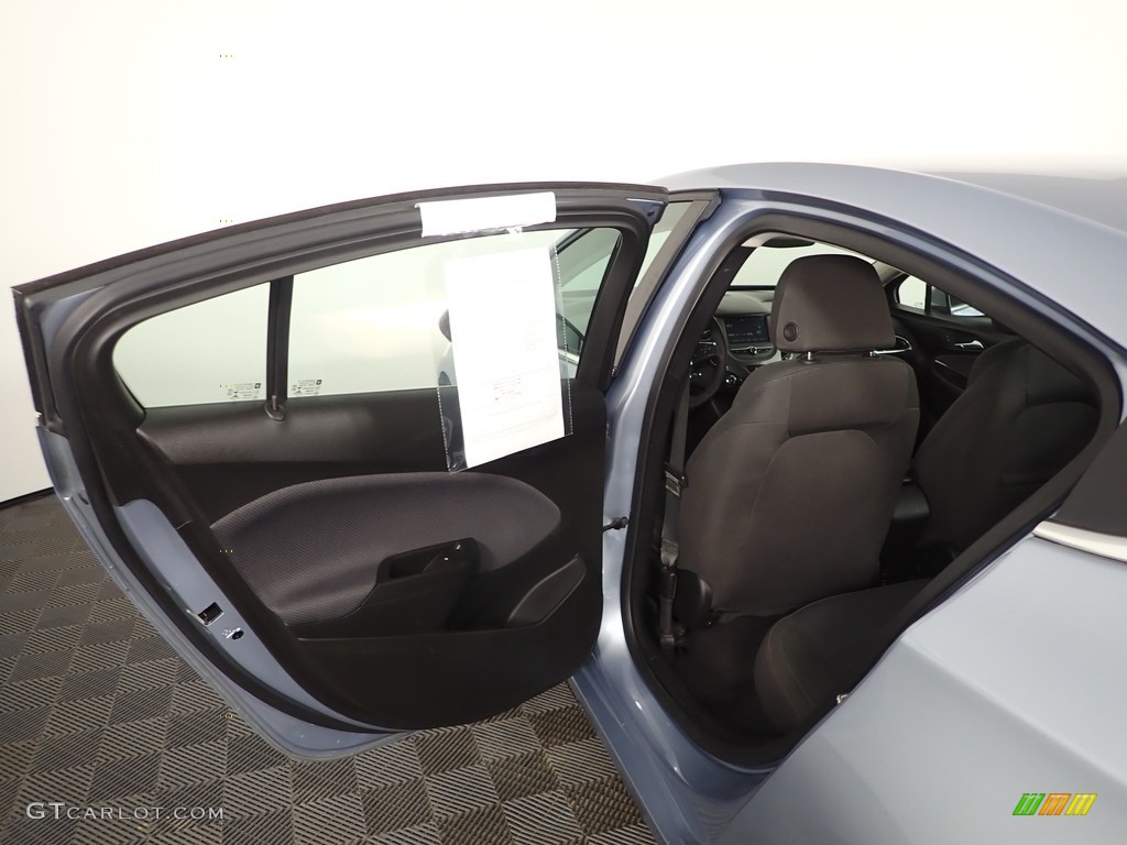 2018 Cruze LT - Arctic Blue Metallic / Jet Black photo #23
