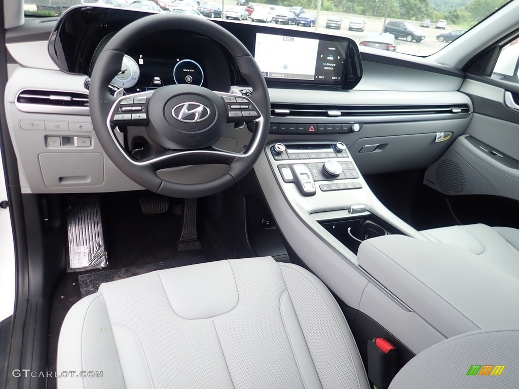 Gray/Black Interior 2023 Hyundai Palisade SEL AWD Photo #144660480