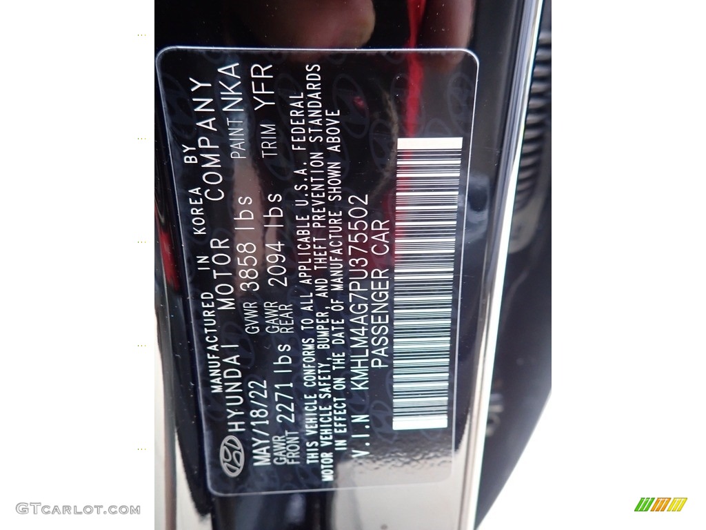 2023 Elantra SEL - Phantom Black / Medium Gray photo #18
