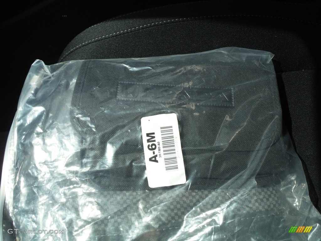 2021 Civic LX Sedan - Modern Steel Metallic / Black photo #23