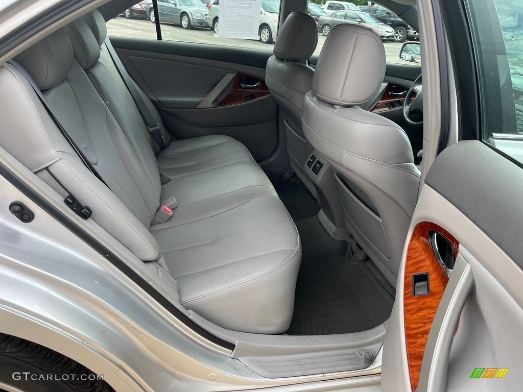2008 Camry LE V6 - Classic Silver Metallic / Bisque photo #16