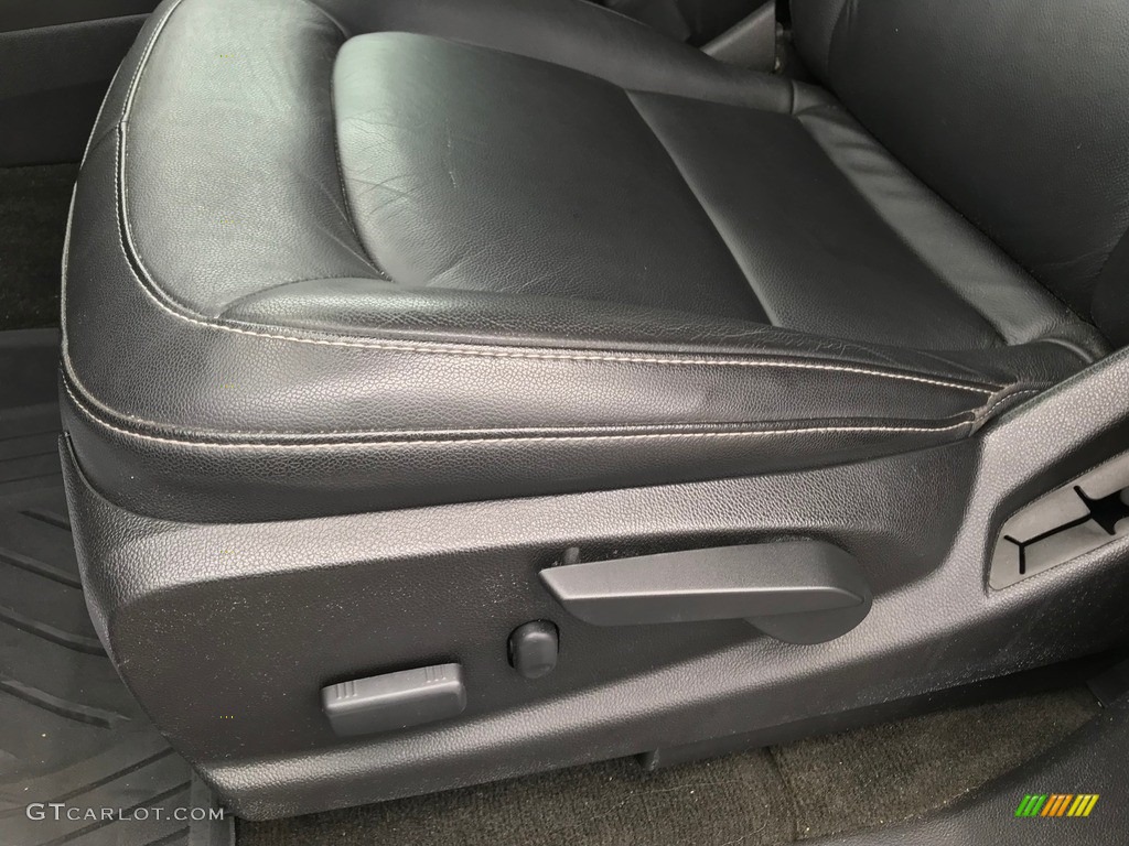 Jet Black/Dark Ash Interior 2016 Chevrolet Colorado LT Crew Cab 4x4 Photo #144665563