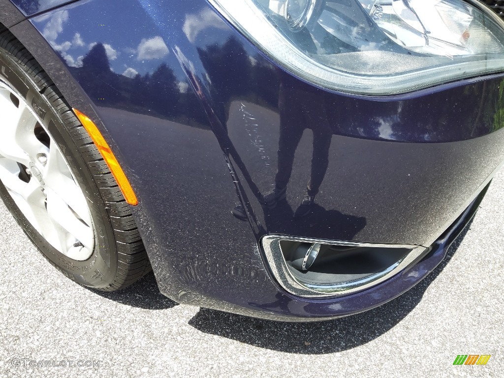 2017 Pacifica Touring L - Jazz Blue Pearl / Black/Alloy photo #11