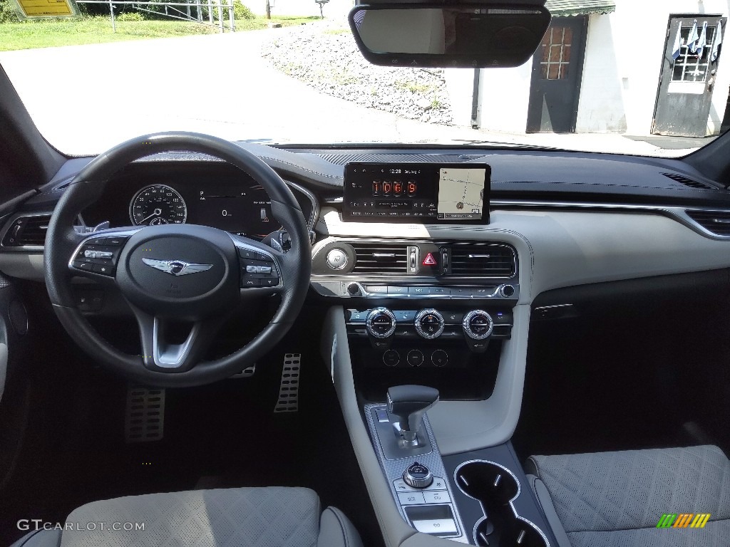 2022 Genesis G70 3.3T AWD Gray Dashboard Photo #144667045