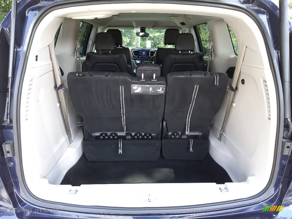 2017 Pacifica Touring L - Jazz Blue Pearl / Black/Alloy photo #25