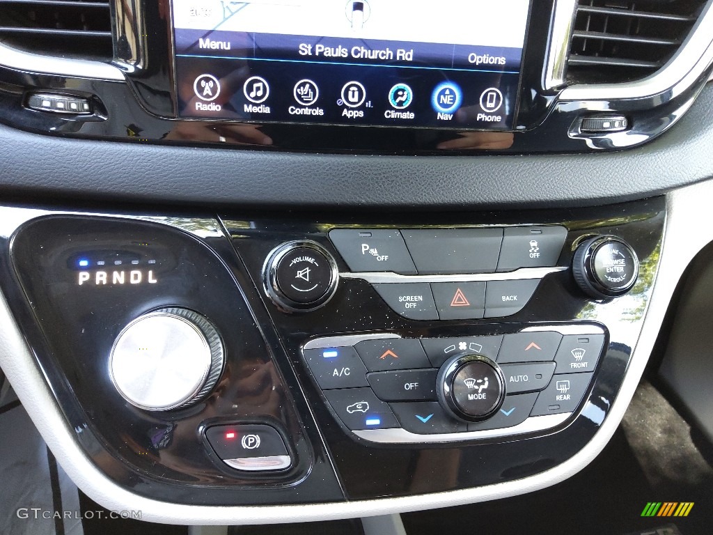 2017 Pacifica Touring L - Jazz Blue Pearl / Black/Alloy photo #36