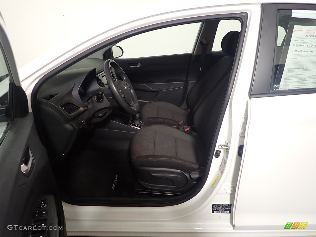 2018 Accent SE - Frost White Pearl / Black photo #22