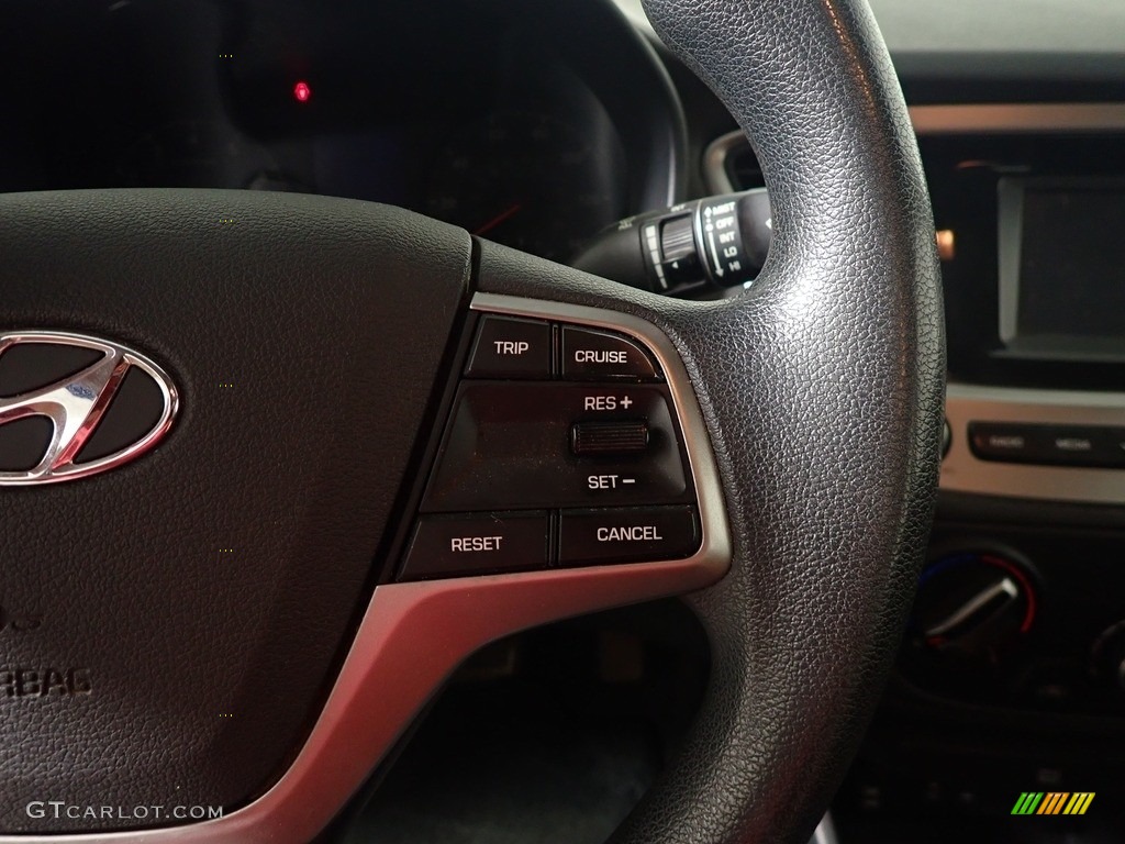 2018 Accent SE - Frost White Pearl / Black photo #30
