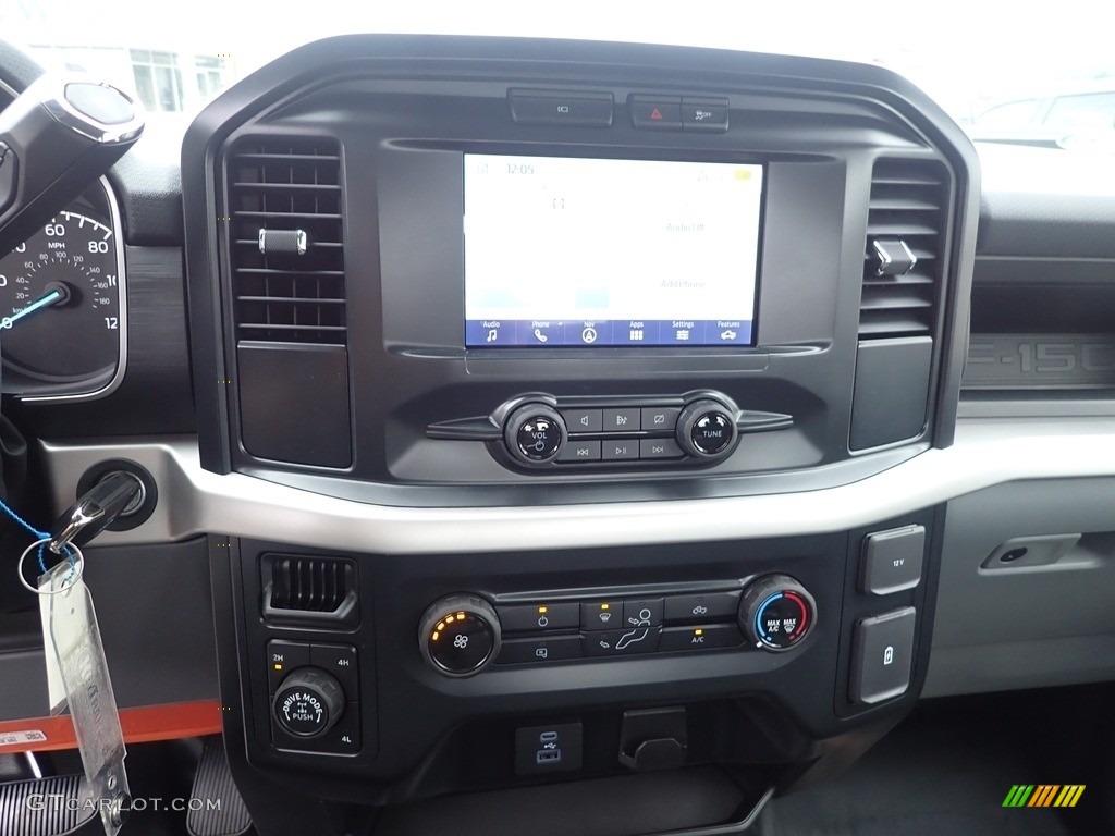 2022 Ford F150 XL SuperCrew 4x4 Controls Photos