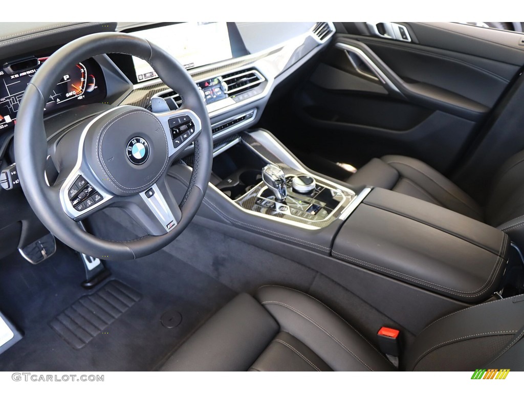 2022 BMW X6 M50i Front Seat Photo #144671173