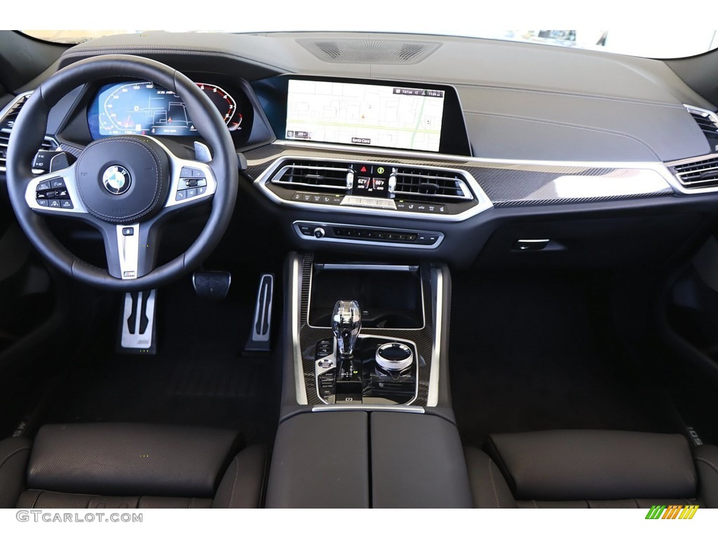 2022 BMW X6 M50i Dashboard Photos