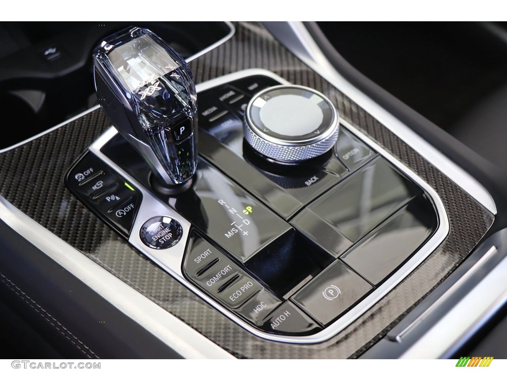 2022 BMW X6 M50i Transmission Photos