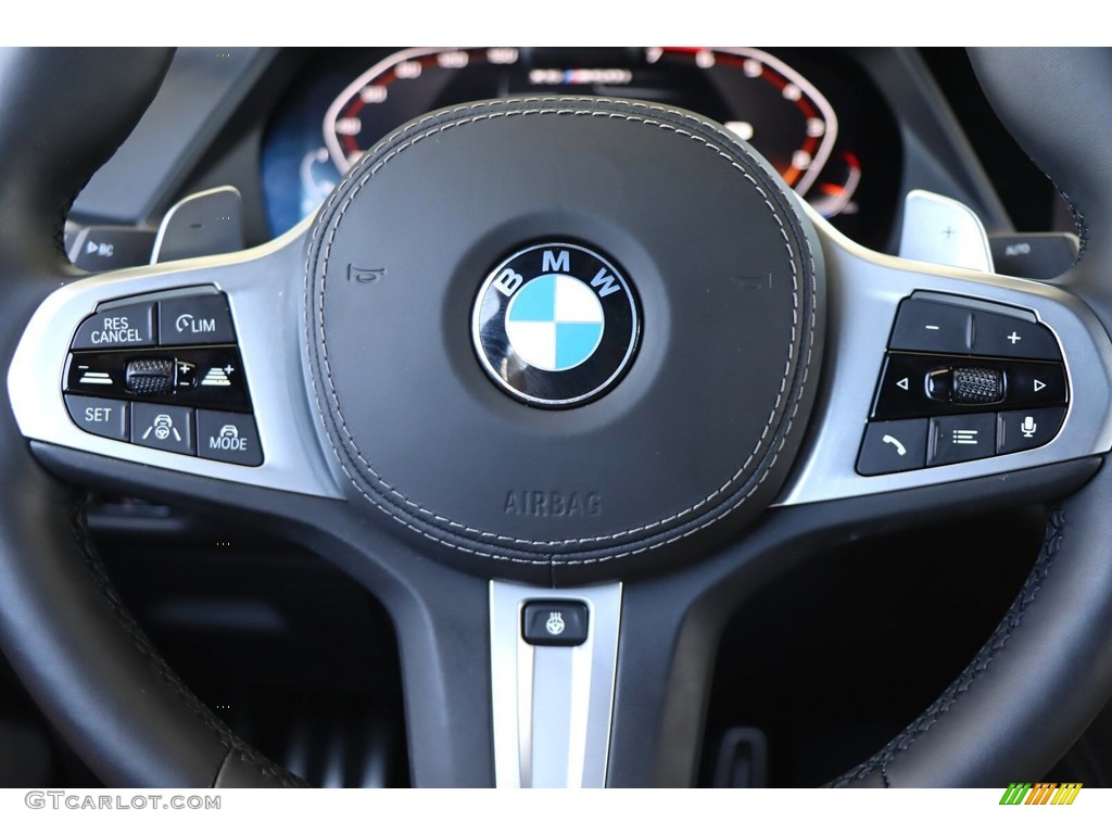 2022 BMW X6 M50i Steering Wheel Photos