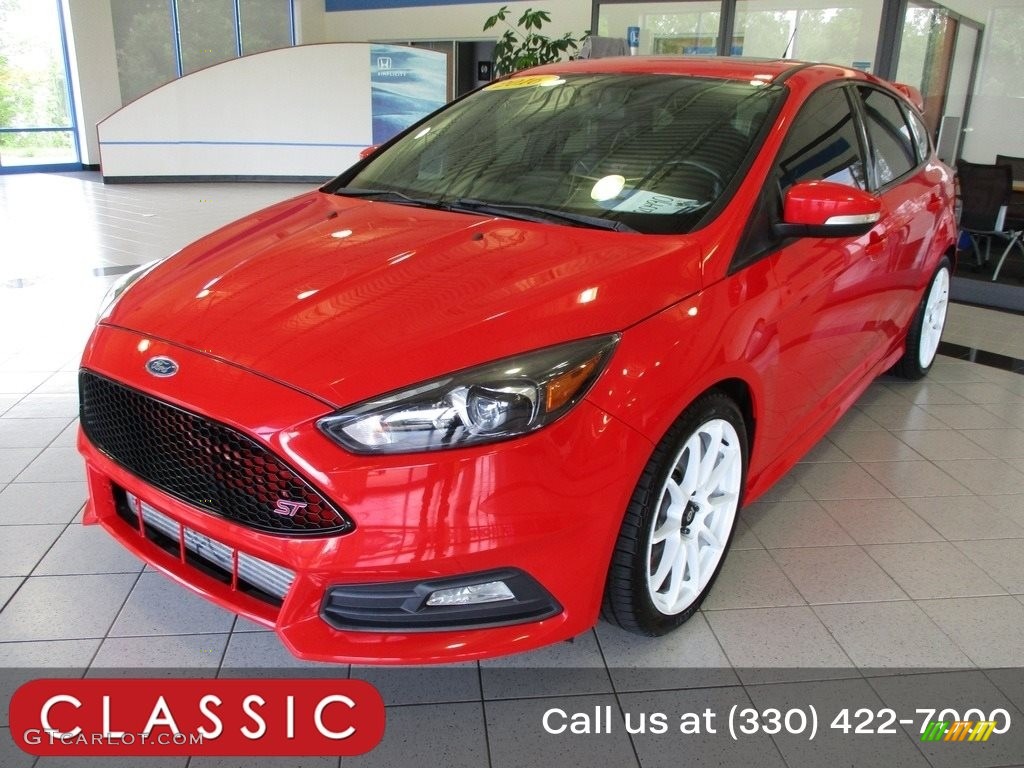 2016 Focus ST - Race Red / Charcoal Black photo #1